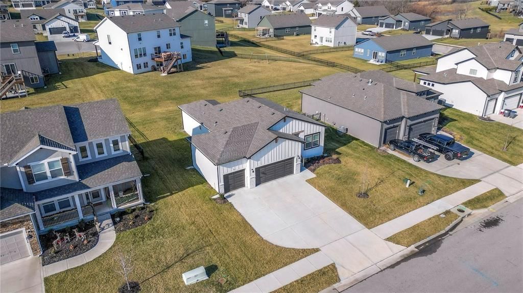 3212 SW Arboridge Drive — photo 37