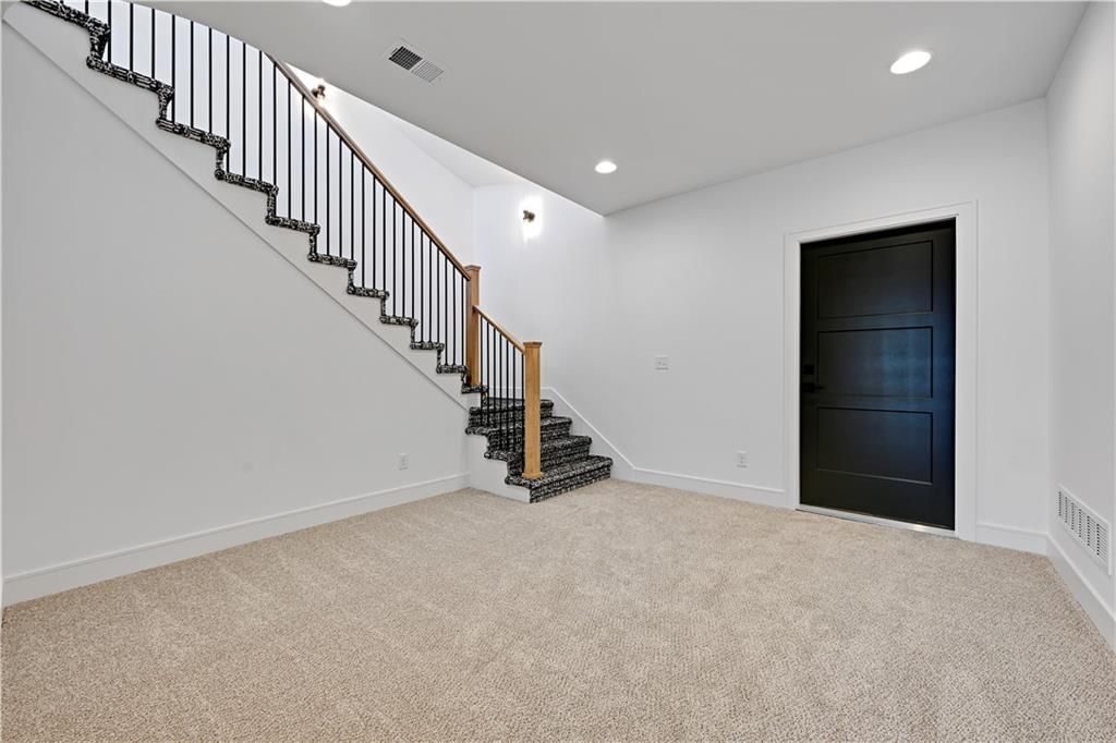 15317 W 162nd Street — photo 39