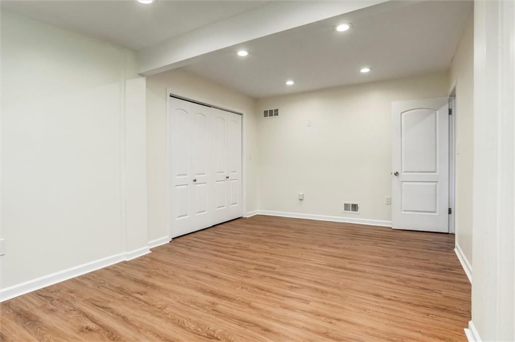 6525 W 101st Street — photo 13