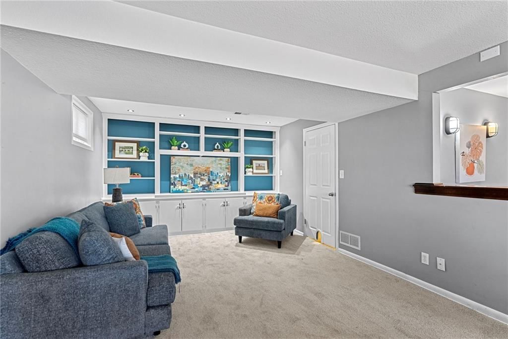 9118 BEL AIR Circle — photo 7