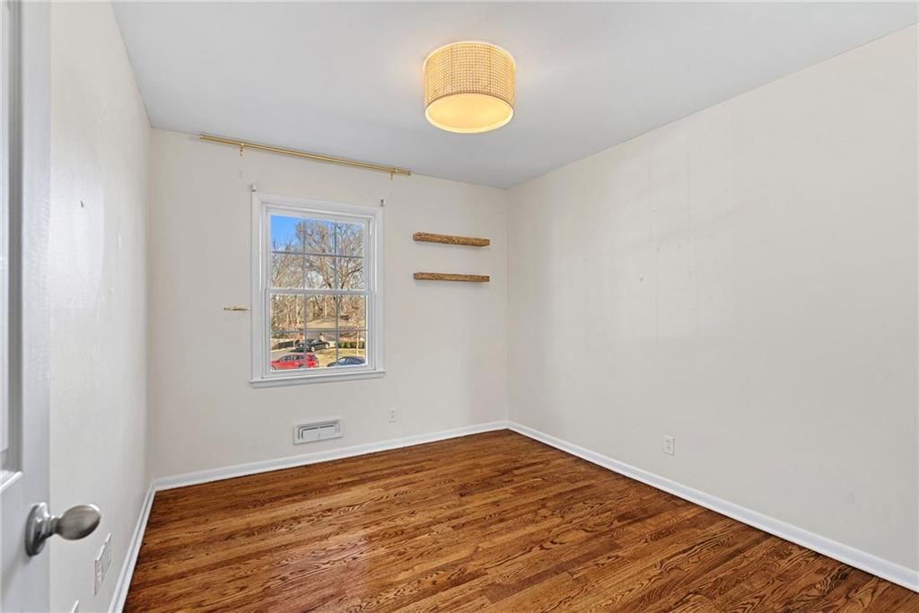 9118 BEL AIR Circle — photo 28
