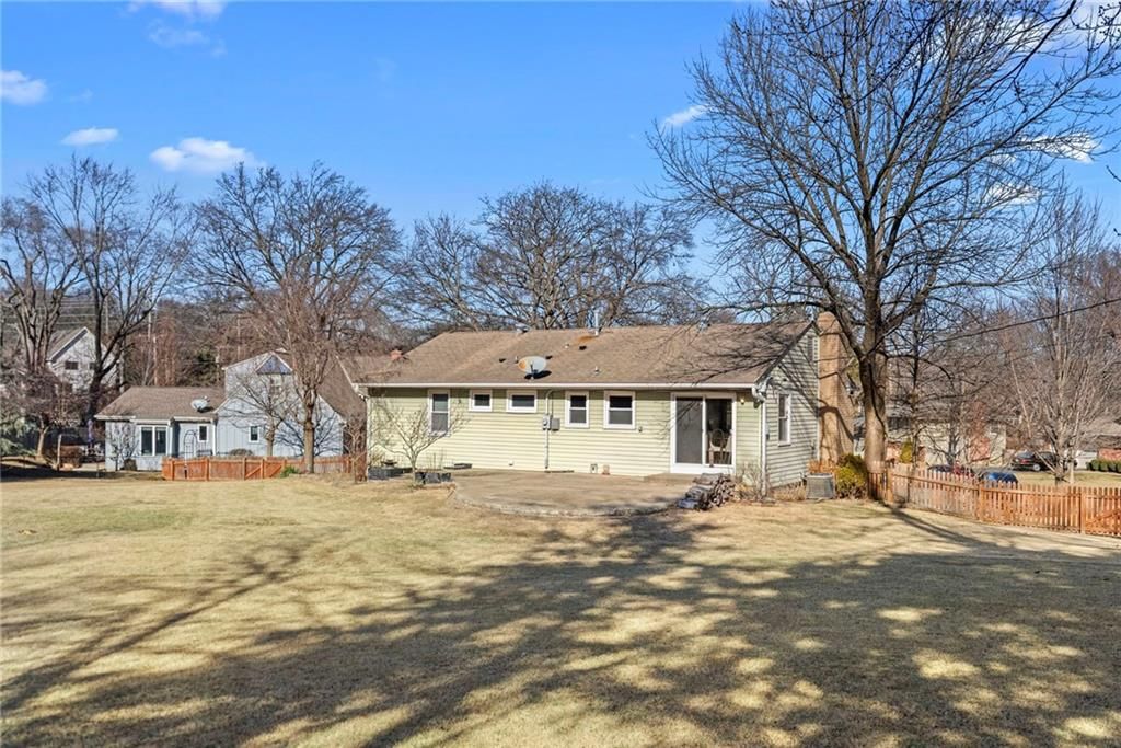9118 BEL AIR Circle — photo 29