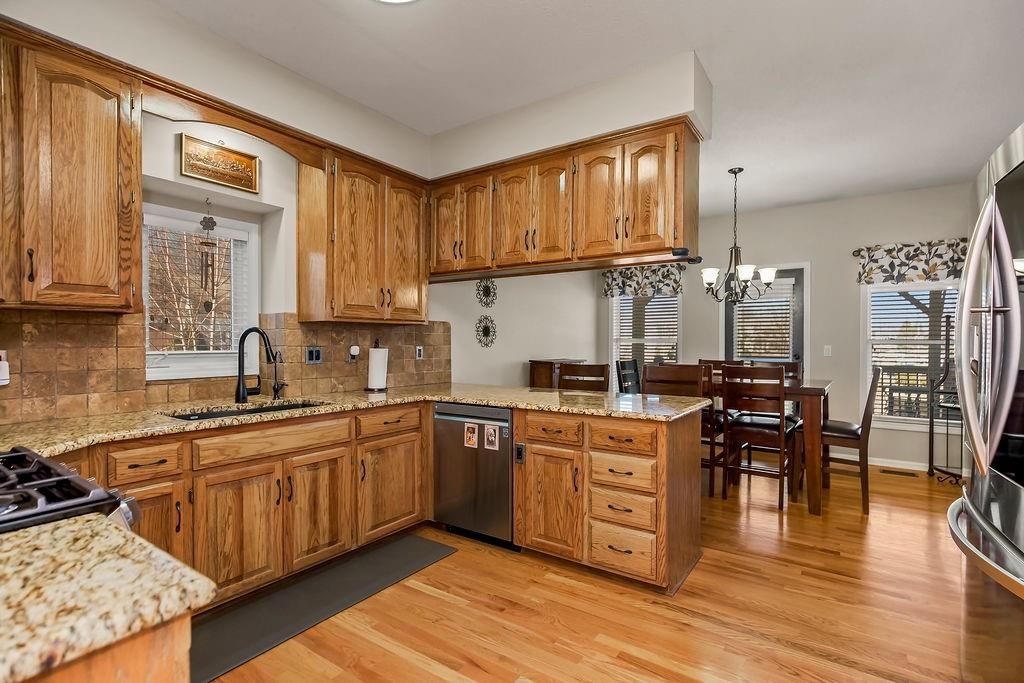 1300 NE 105th Terrace — photo 10