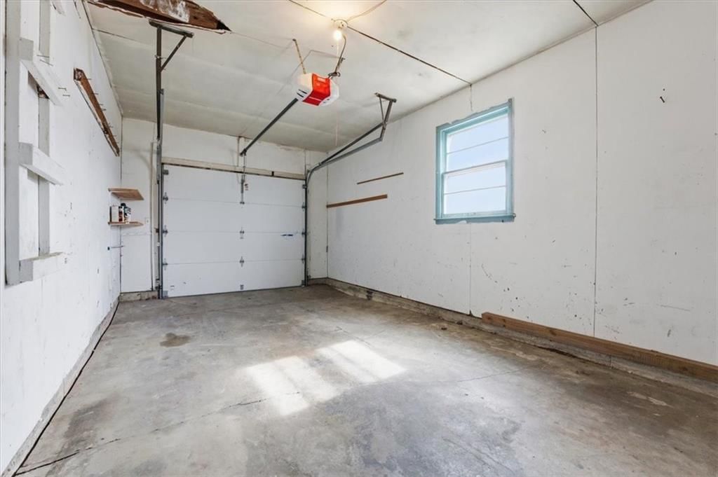 2500 Hillside Drive — photo 17