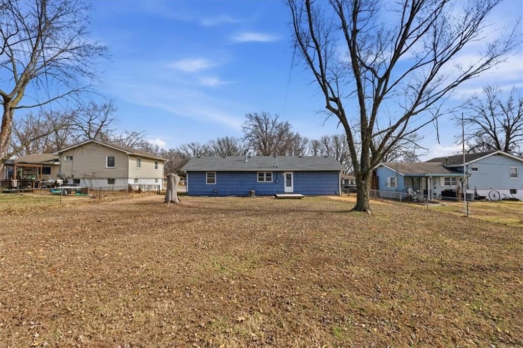 2500 Hillside Drive — photo 20