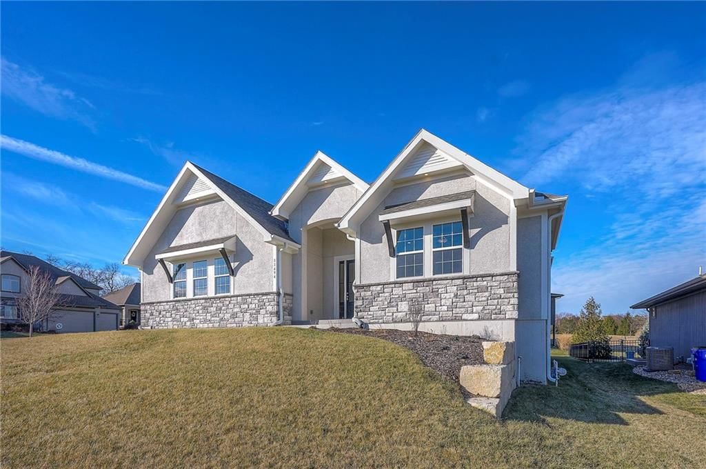 11494 S Longview Road — photo 2