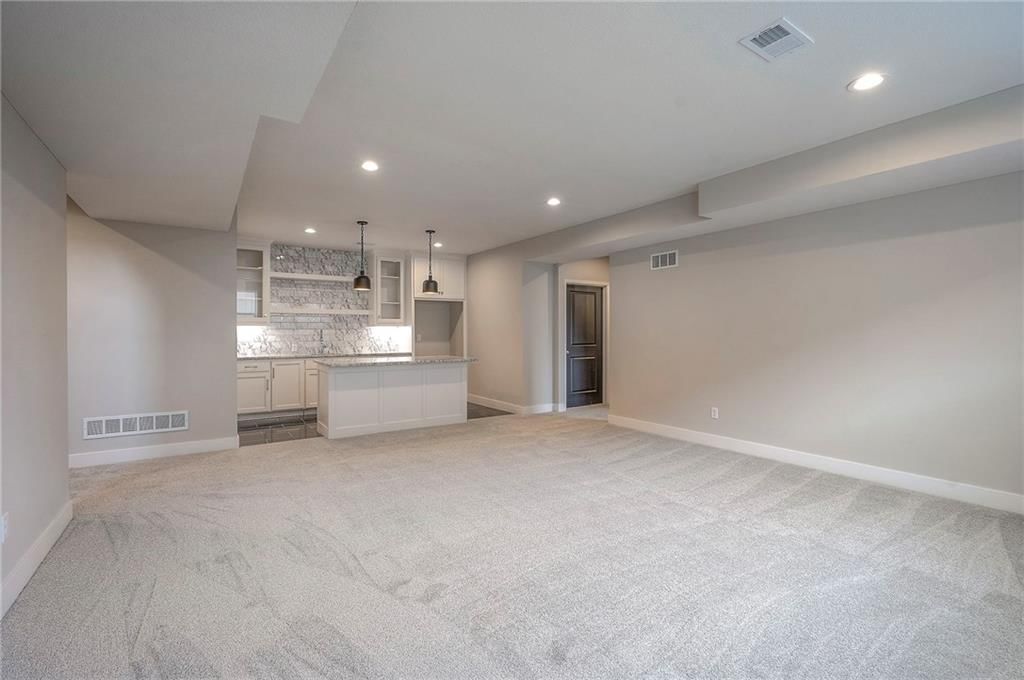 11494 S Longview Road — photo 43