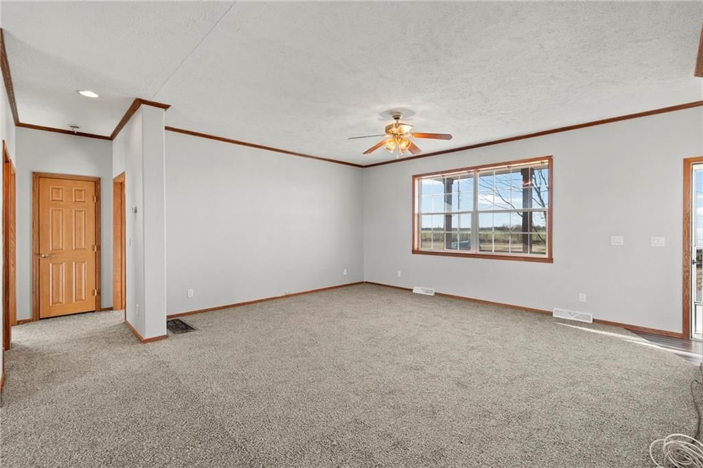 8800 SW Jersey Lane — photo 10