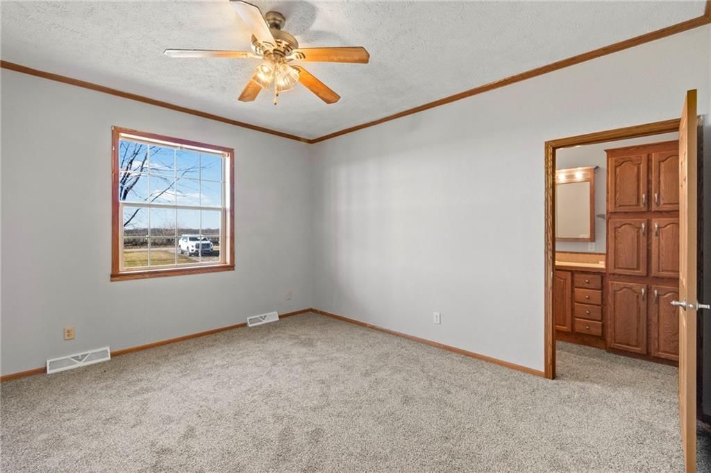 8800 SW Jersey Lane — photo 16