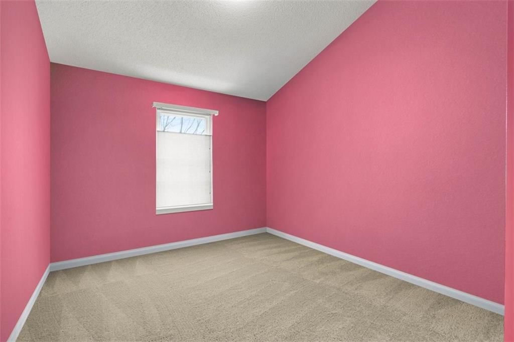 9205 N Holmes Court — photo 21