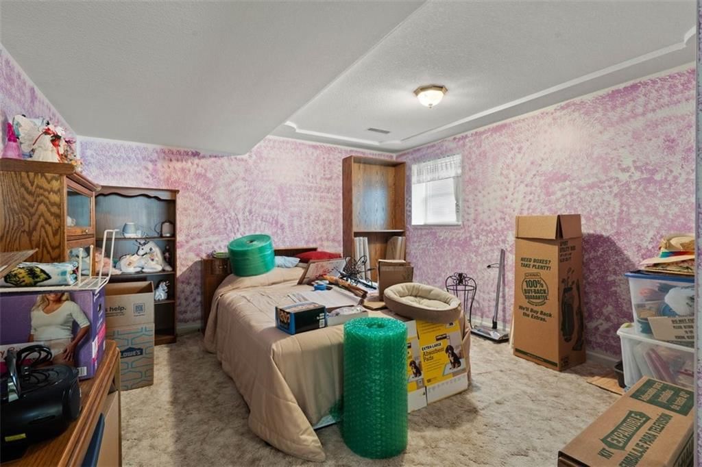 9205 N Holmes Court — photo 30