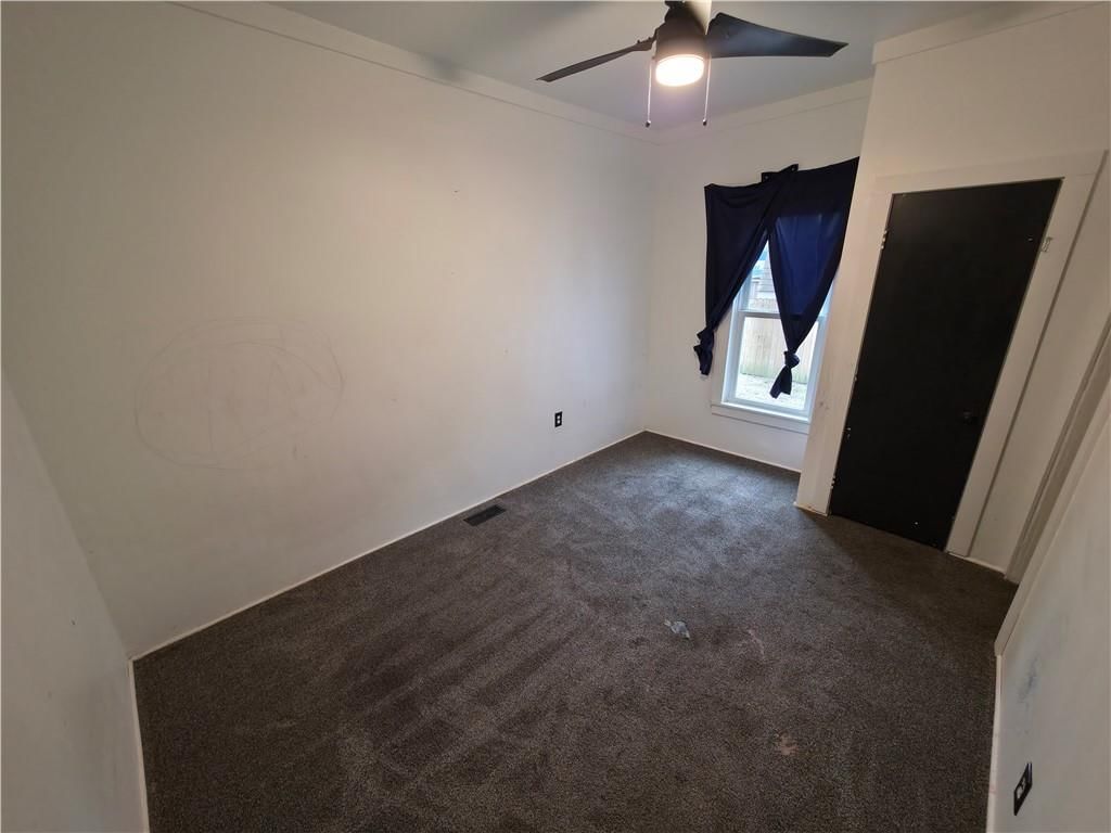 509 W Myrtle Street — photo 32