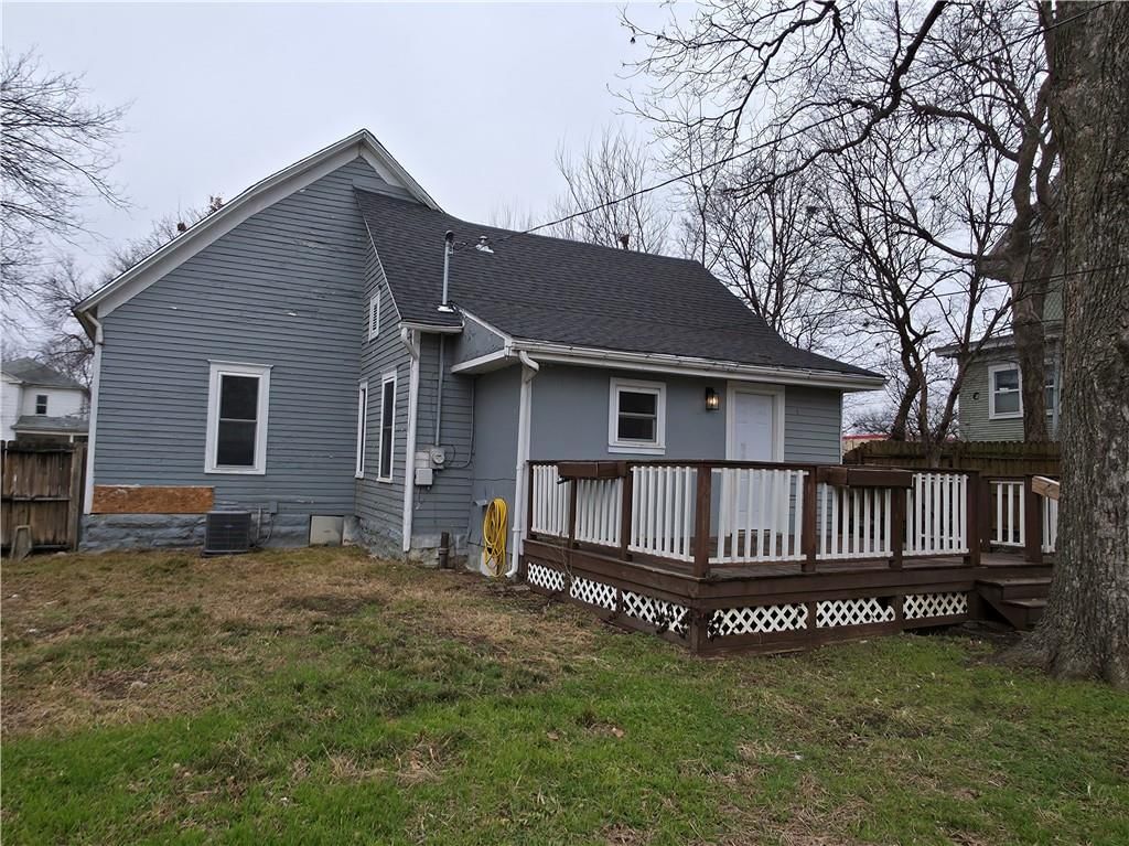 509 W Myrtle Street — photo 37