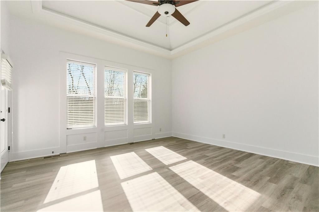 9903 W 152nd Terrace — photo 32