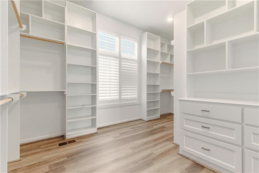9903 W 152nd Terrace — photo 38