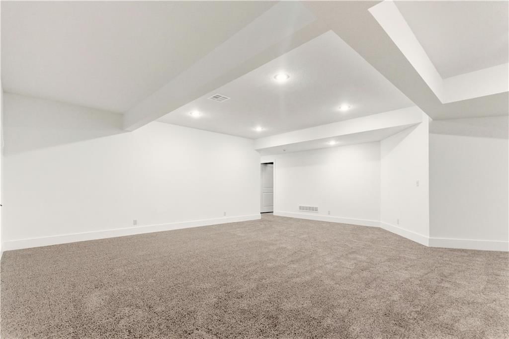9903 W 152nd Terrace — photo 59