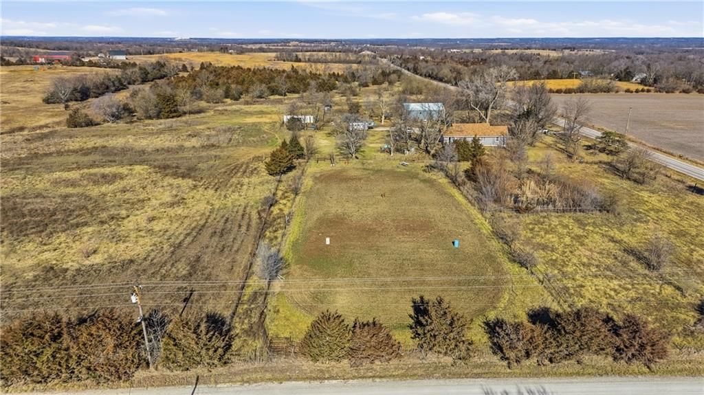 38240 Hedge Lane — photo 32