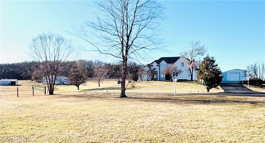 414 S Borgman Road — photo 1