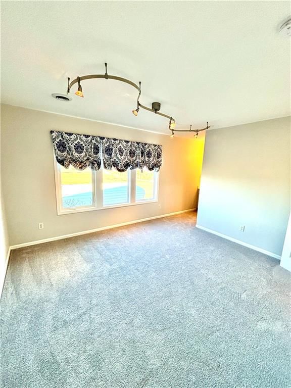 414 S Borgman Road — photo 29