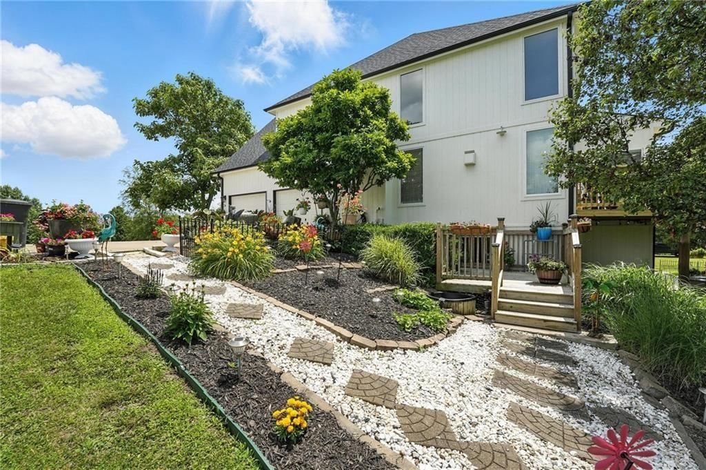 414 S Borgman Road — photo 37