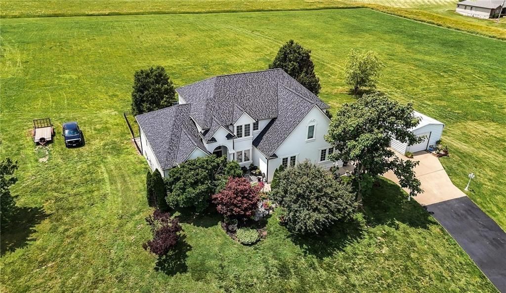 414 S Borgman Road — photo 47