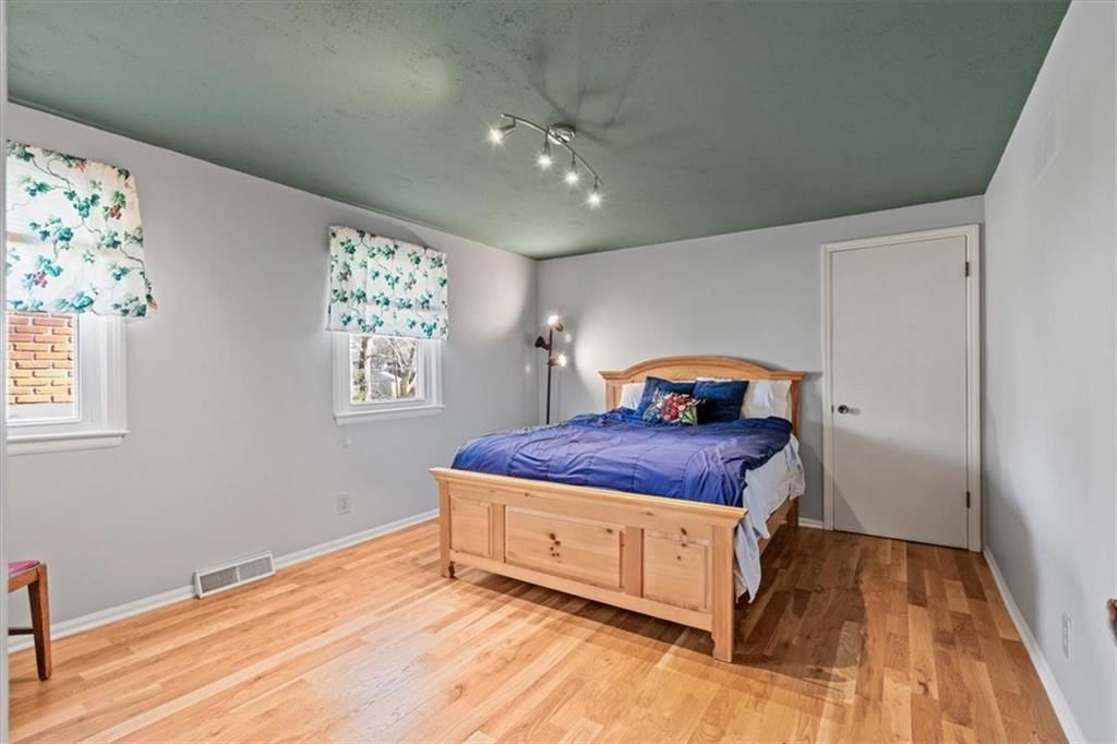 7916 W 98th Terrace — photo 24