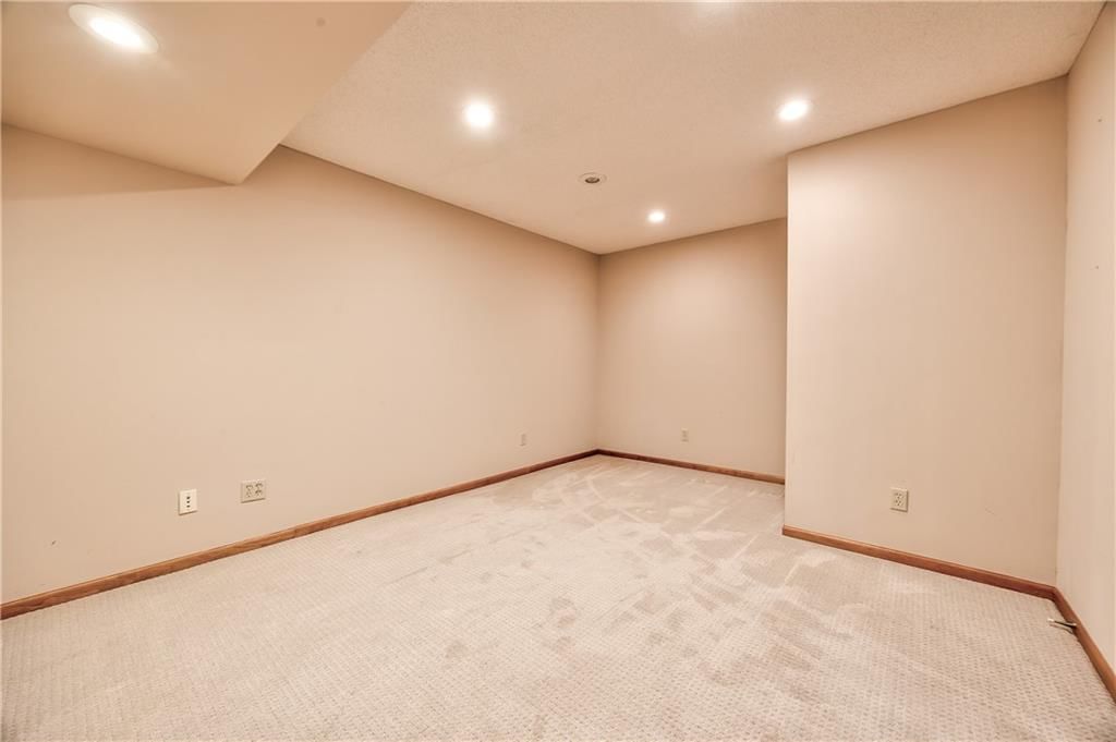 11608 W 117 Terrace — photo 33