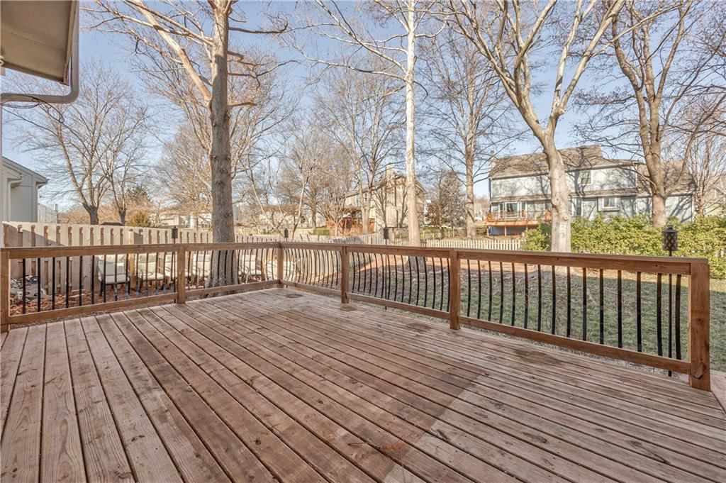 11608 W 117 Terrace — photo 34