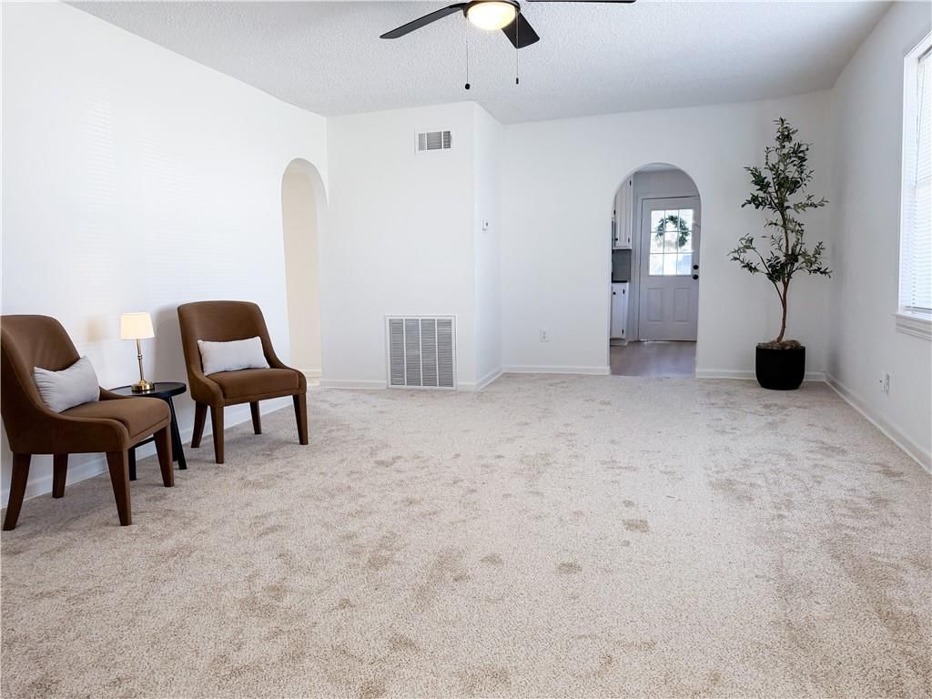 9719 W 59th Terrace — photo 7