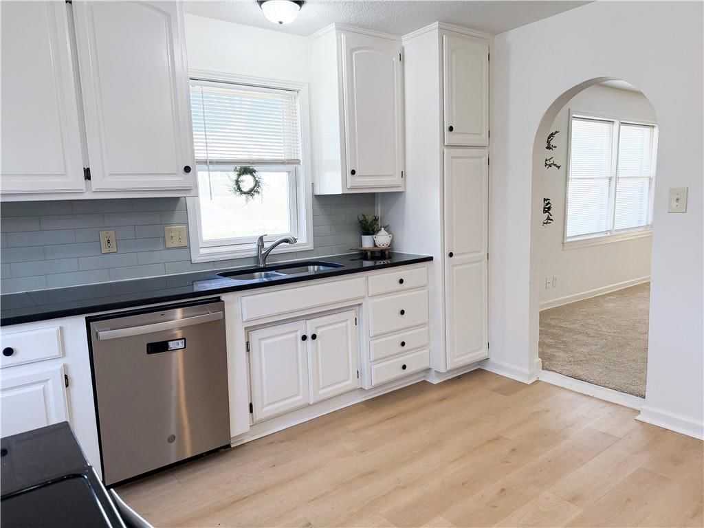 9719 W 59th Terrace — photo 10