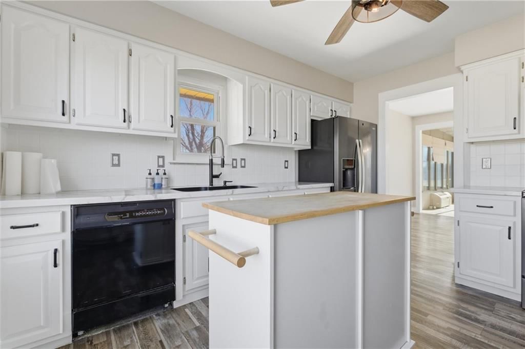 5950 SE Hilltop Road — photo 14