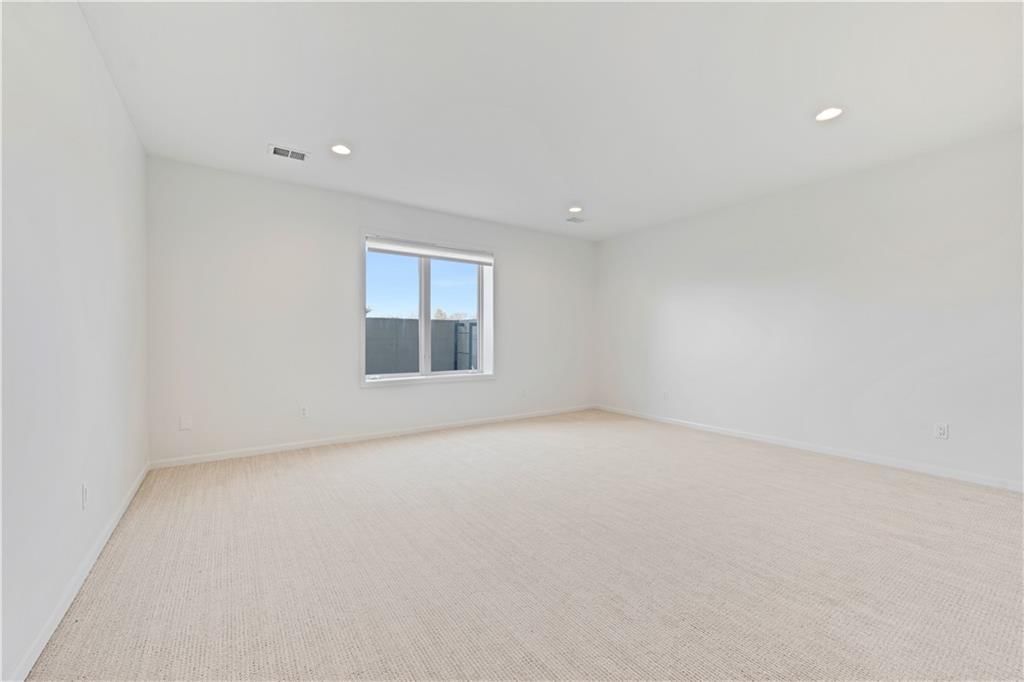 16830 Grace Drive — photo 42