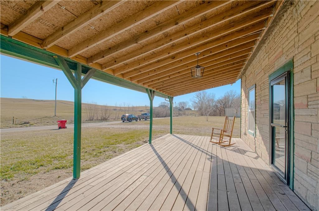 10336 Shach Creek Road — photo 4