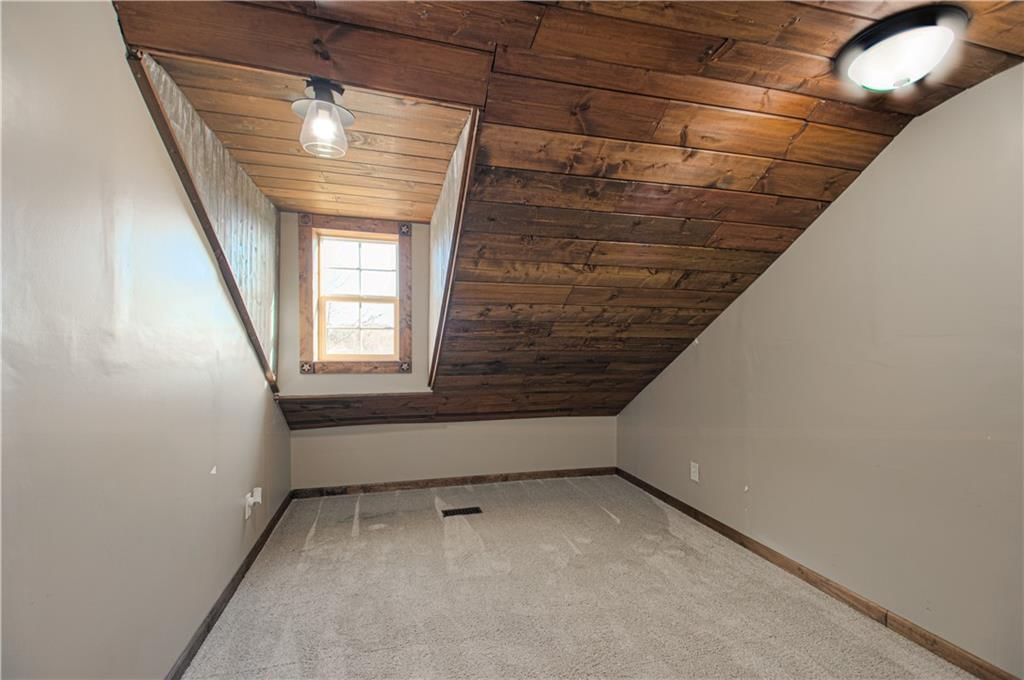 10336 Shach Creek Road — photo 21