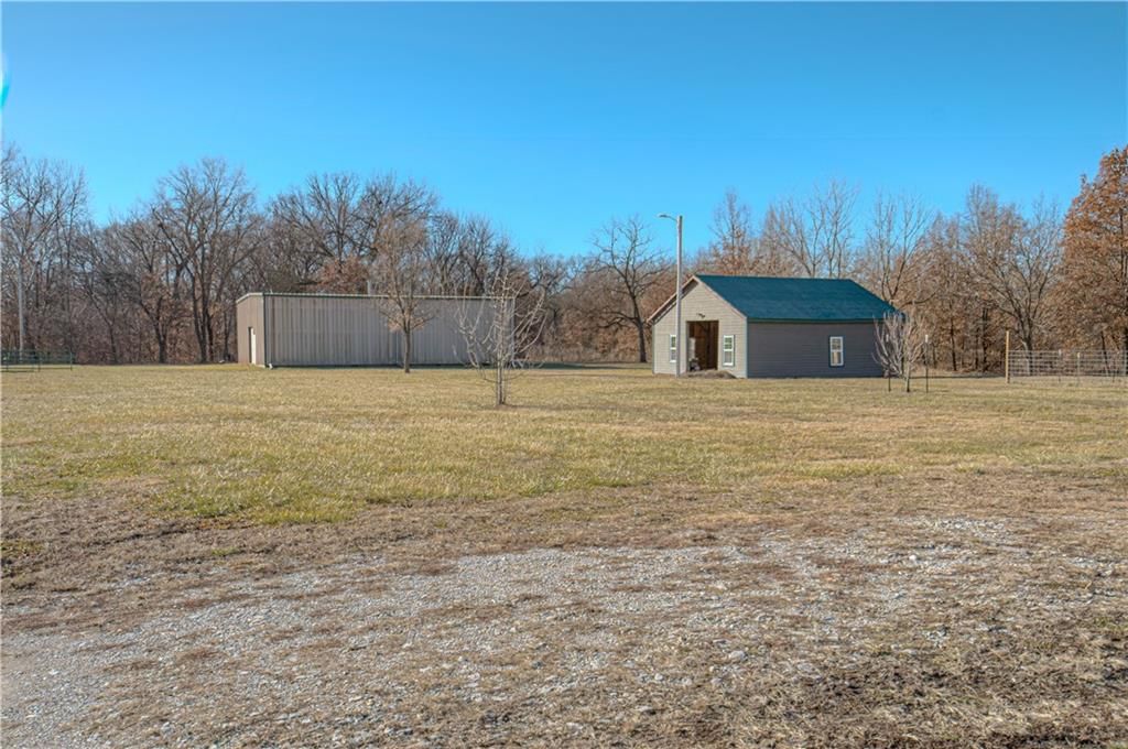 10336 Shach Creek Road — photo 34