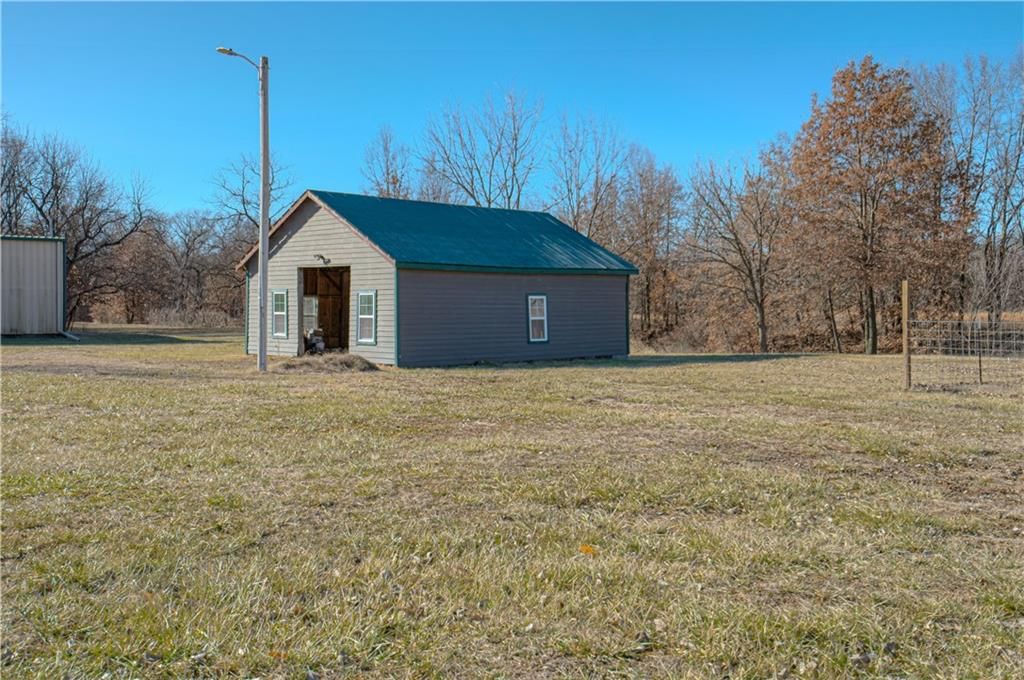 10336 Shach Creek Road — photo 35