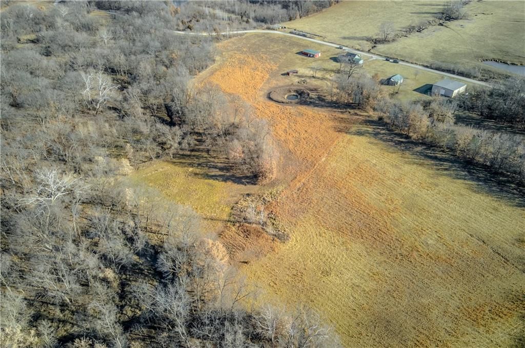 10336 Shach Creek Road — photo 43
