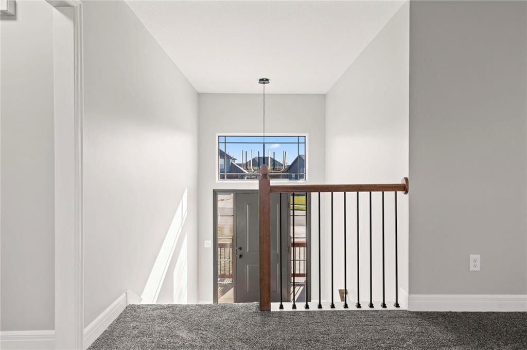 916 N Hickory Drive — photo 4
