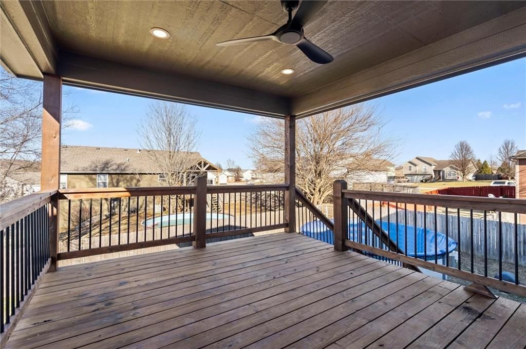 916 N Hickory Drive — photo 10