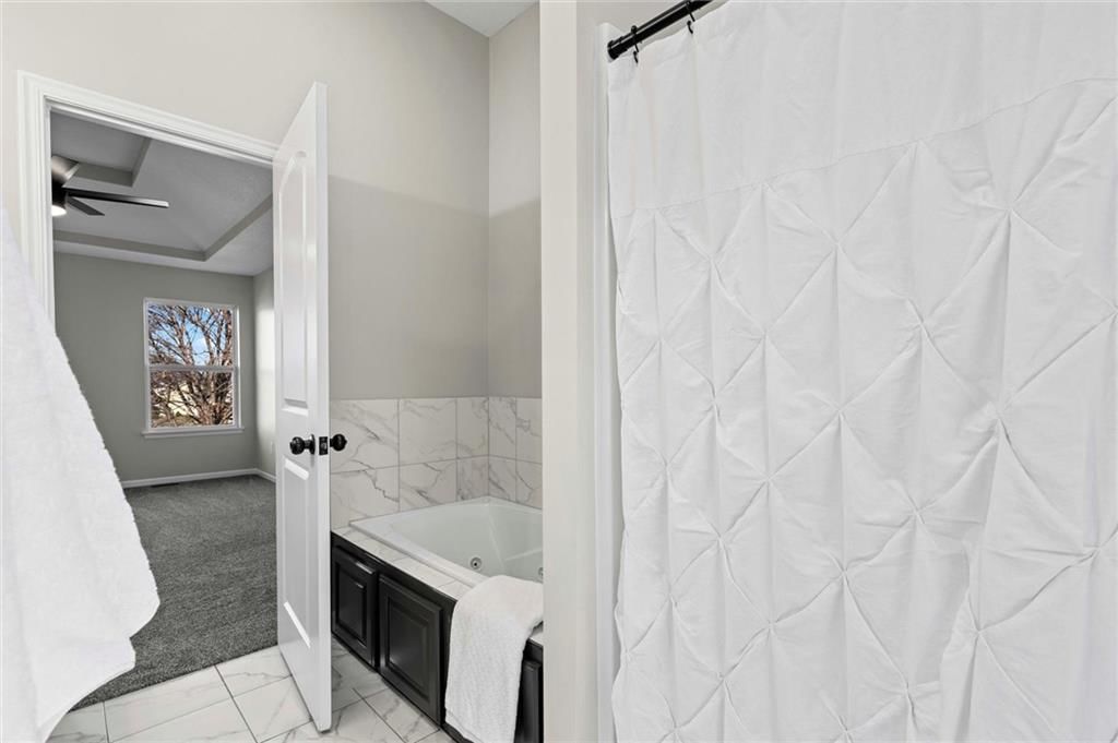 916 N Hickory Drive — photo 14