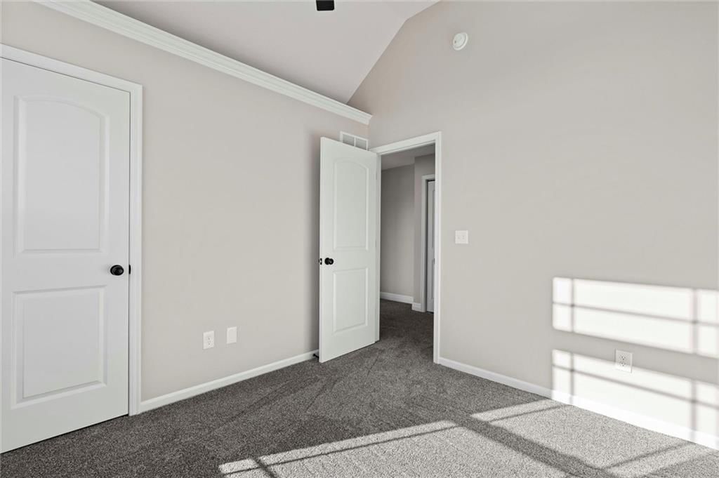 916 N Hickory Drive — photo 17