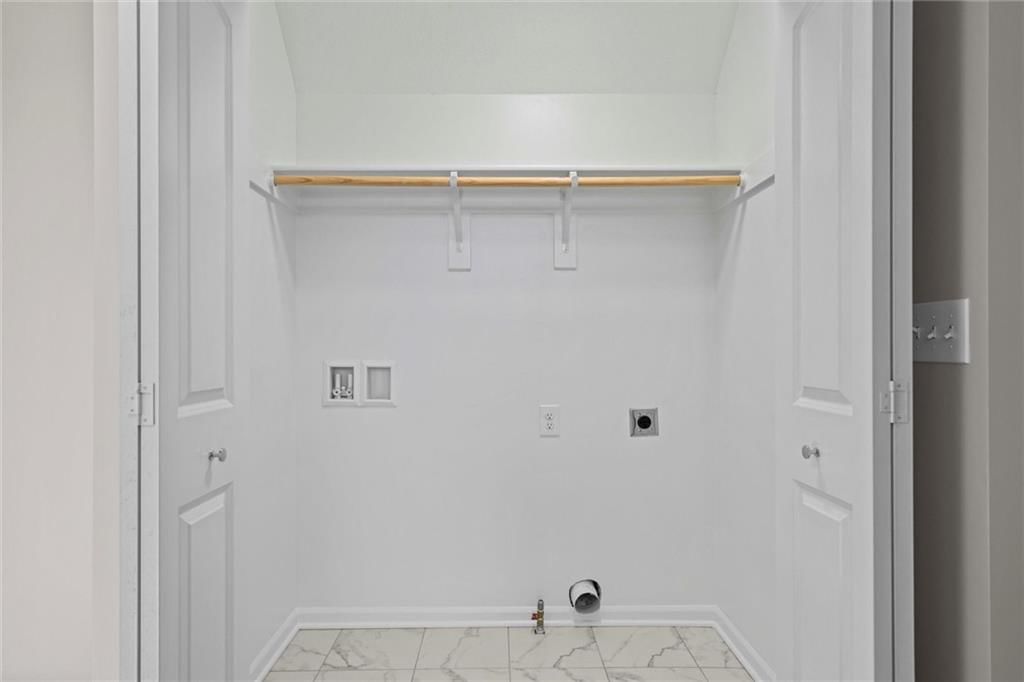 916 N Hickory Drive — photo 21