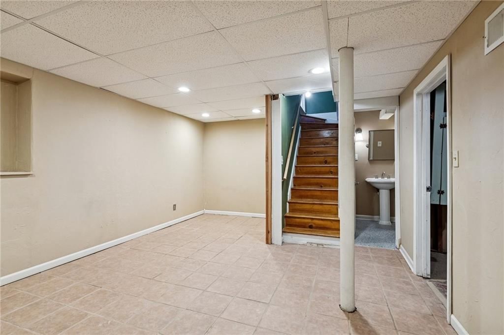 405 E 71st Terrace — photo 34