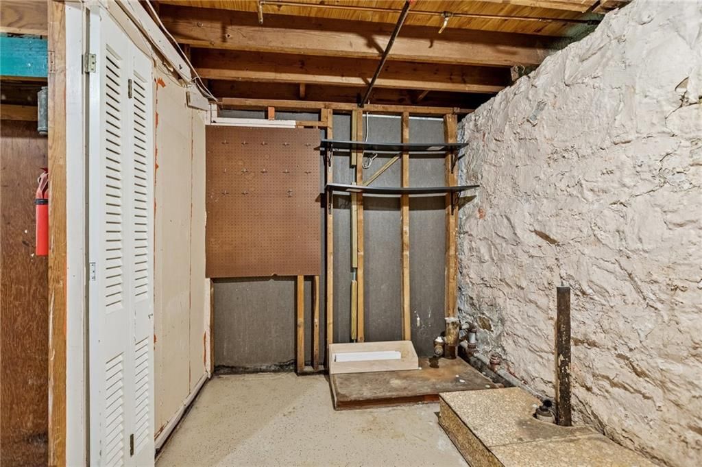 405 E 71st Terrace — photo 41