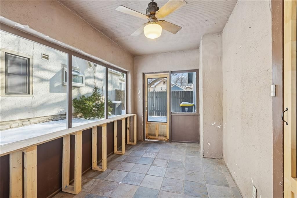 405 E 71st Terrace — photo 43