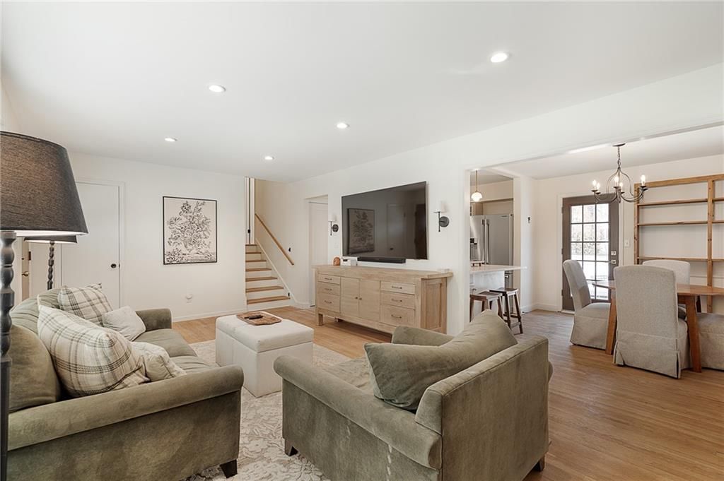 8704 W 72nd Street — photo 9