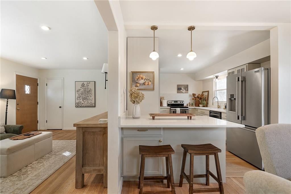 8704 W 72nd Street — photo 16