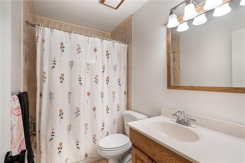 8704 W 72nd Street — photo 29