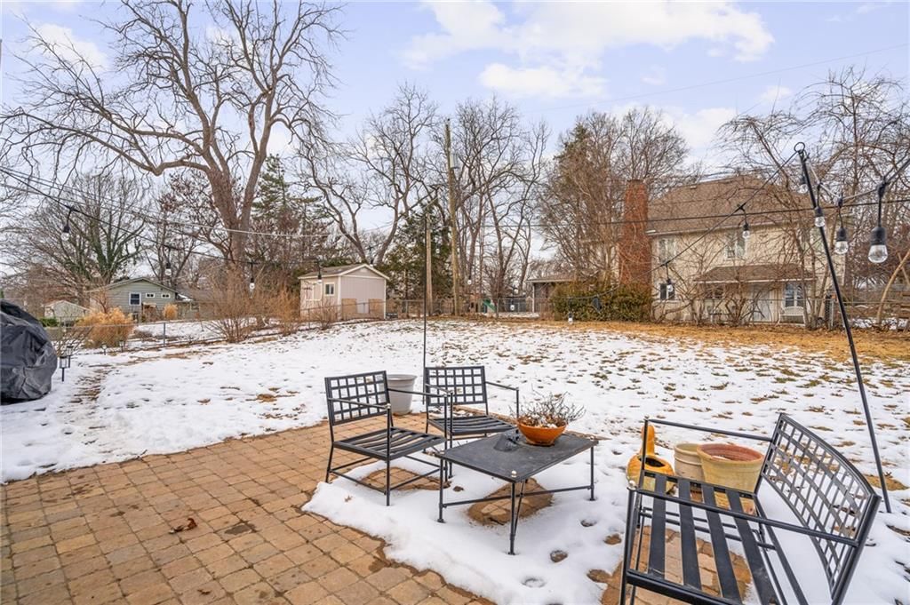 8704 W 72nd Street — photo 34
