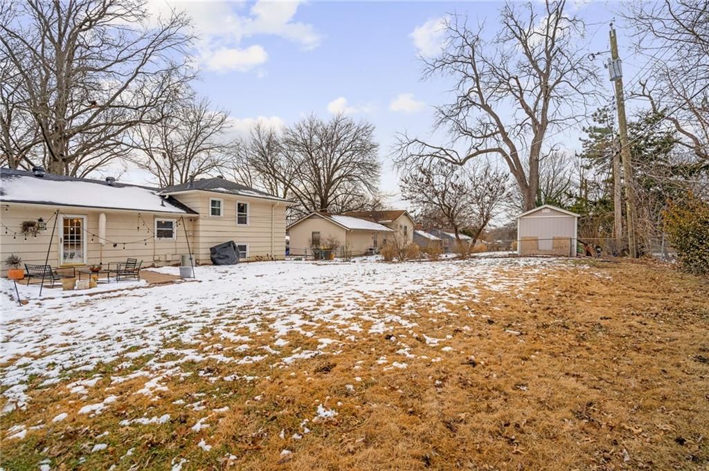 8704 W 72nd Street — photo 37
